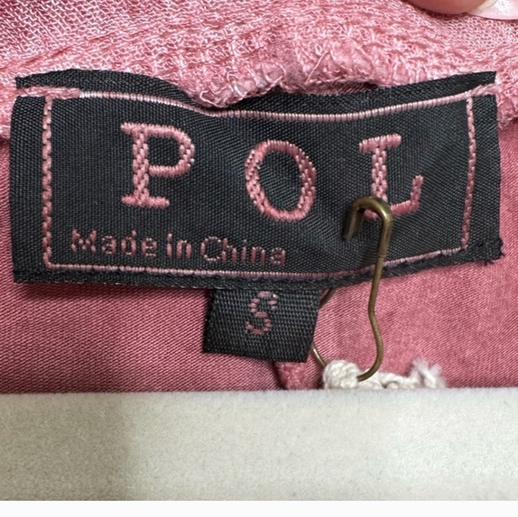 POL Burgundy Asymmetrical Cap Sleeve Blouse W/Fringe Embellishments & Side Slit - Picture 2 of 7